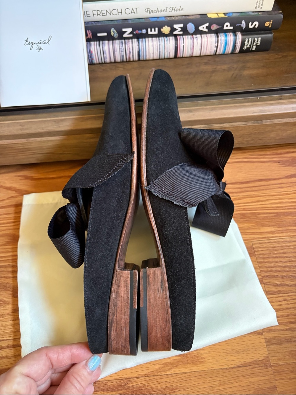 Esquivel Grace Mule- Black Suede - Picture 6 of 11